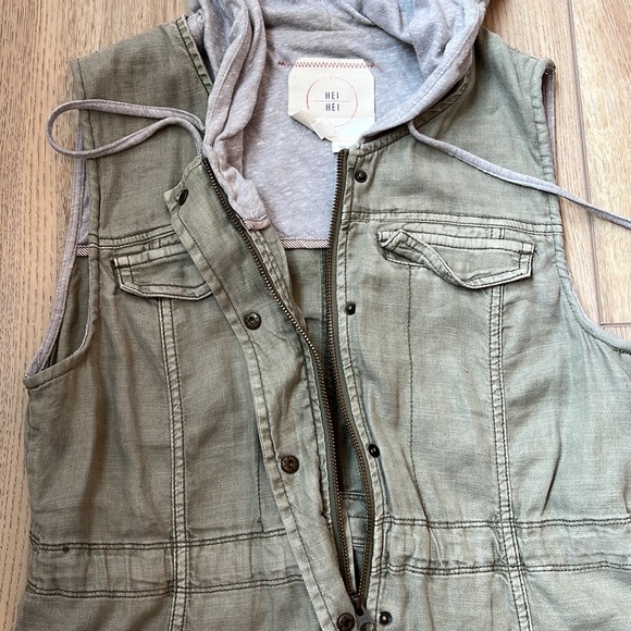 Anthropologie Hei Hei Green Vest - Picture 5 of 12